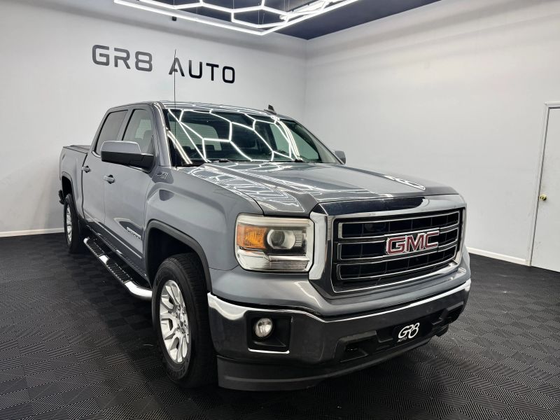 2015 GMC Sierra 4WD Crew Cab SLE SWB's photo